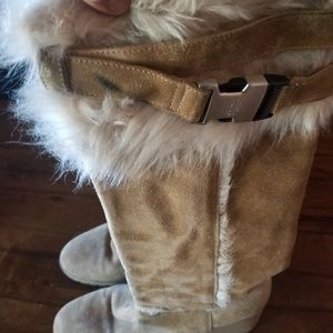 Beige suede boots